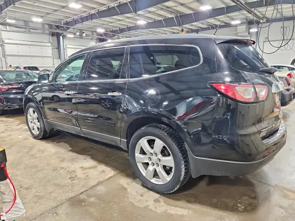 1GNKVGKD8HJ347110 2017 CHEVROLET TRAVERSE - Image 2