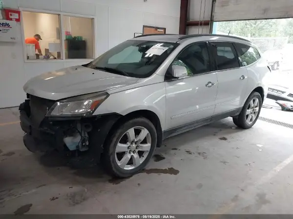 1GNKVGKD9GJ161073 2016 CHEVROLET TRAVERSE - Image 2
