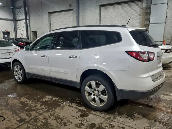 1GNKVGKD9GJ215195 2016 CHEVROLET TRAVERSE - Image 2