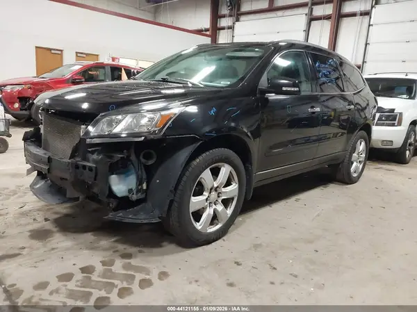 1GNKVGKD9GJ304989 2016 CHEVROLET TRAVERSE - Image 2