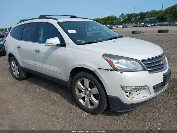 1GNKVGKD9GJ332047 2016 CHEVROLET TRAVERSE - Image 1