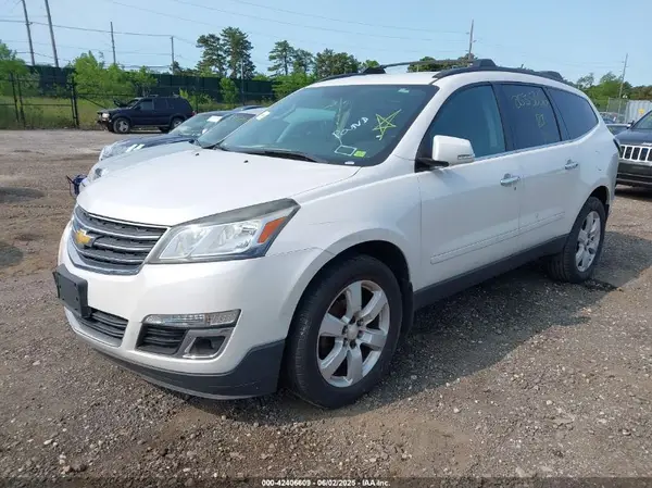 1GNKVGKD9GJ332047 2016 CHEVROLET TRAVERSE - Image 2