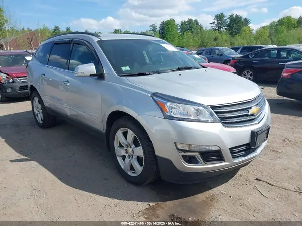 1GNKVGKD9HJ164573 2017 CHEVROLET TRAVERSE - Image 1