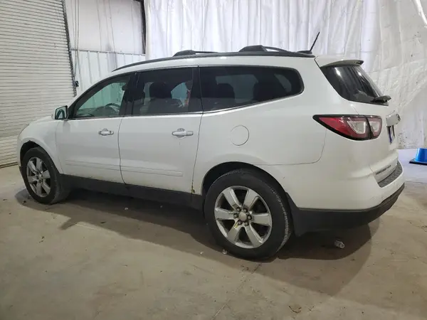 1GNKVGKD9HJ232435 2017 CHEVROLET TRAVERSE - Image 2