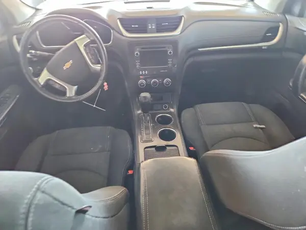 1GNKVGKD9HJ264107 2017 CHEVROLET TRAVERSE - Image 8