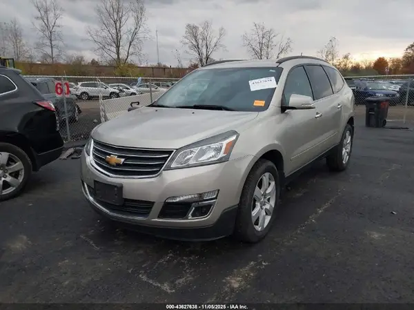 1GNKVGKD9HJ276919 2017 CHEVROLET TRAVERSE - Image 2