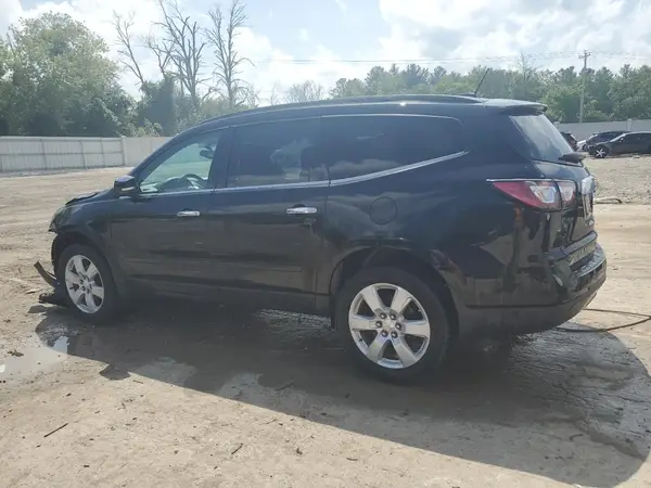 1GNKVGKD9HJ299990 2017 CHEVROLET TRAVERSE - Image 2