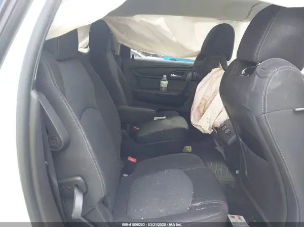 1GNKVGKD9HJ301883 2017 CHEVROLET TRAVERSE - Image 8