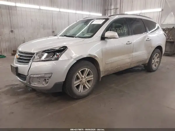 1GNKVGKDXGJ165682 2016 CHEVROLET TRAVERSE - Image 2