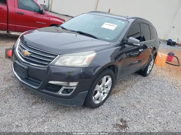 1GNKVGKDXGJ187083 2016 CHEVROLET TRAVERSE - Image 2