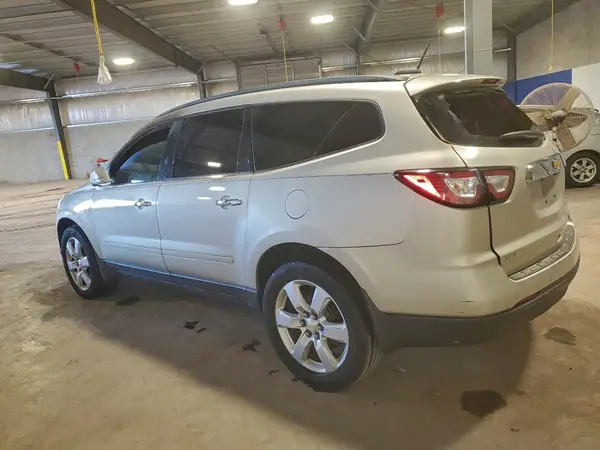 1GNKVGKDXGJ256984 2016 CHEVROLET TRAVERSE - Image 2