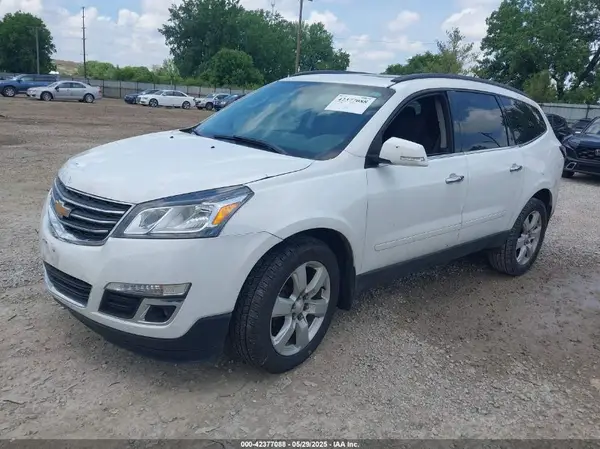 1GNKVGKDXGJ280962 2016 CHEVROLET TRAVERSE - Image 2