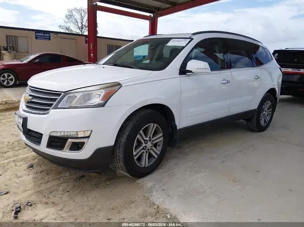 1GNKVGKDXHJ112532 2017 CHEVROLET TRAVERSE - Image 2