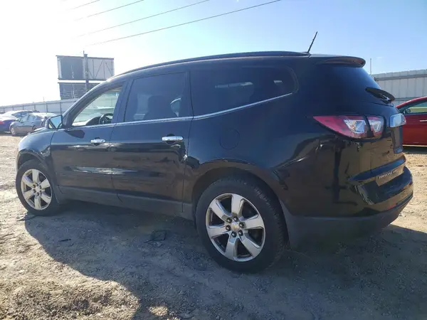 1GNKVGKDXHJ120257 2017 CHEVROLET TRAVERSE - Image 2