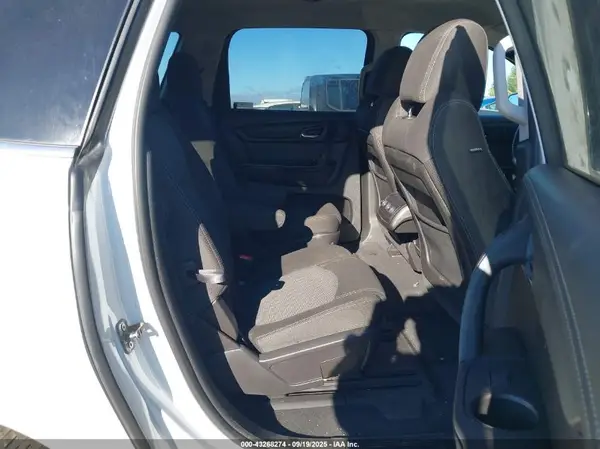 1GNKVGKDXHJ187568 2017 CHEVROLET TRAVERSE - Image 8