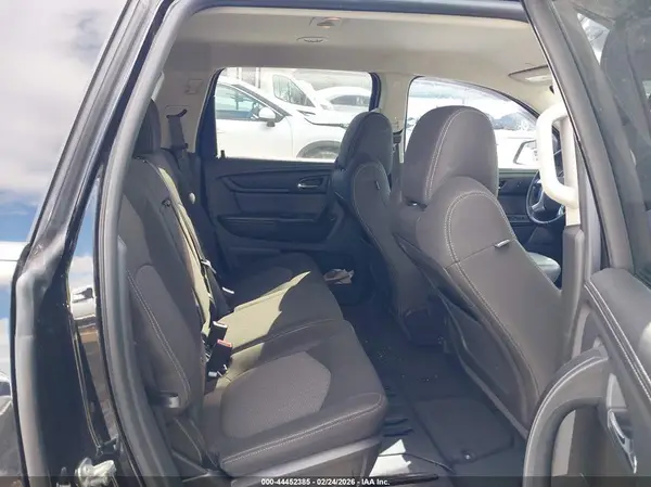 1GNKVGKDXHJ203770 2017 CHEVROLET TRAVERSE - Image 8