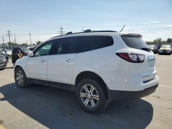 1GNKVGKDXHJ235943 2017 CHEVROLET TRAVERSE - Image 2