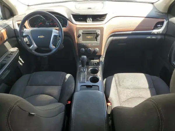 1GNKVGKDXHJ235943 2017 CHEVROLET TRAVERSE - Image 8