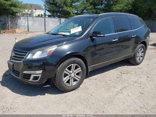 1GNKVGKDXHJ248403 2017 CHEVROLET TRAVERSE - Image 2