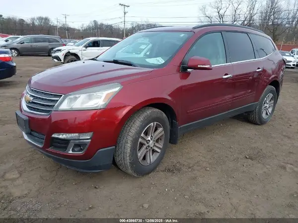 1GNKVGKDXHJ265993 2017 CHEVROLET TRAVERSE - Image 2
