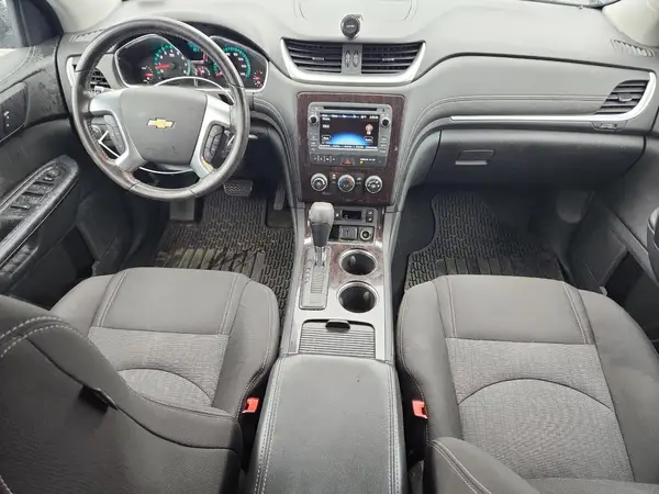 1GNKVGKDXHJ298671 2017 CHEVROLET TRAVERSE - Image 8