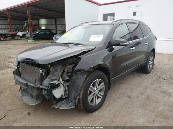 1GNKVHKD0GJ117887 2016 CHEVROLET TRAVERSE - Image 2