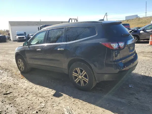 1GNKVHKD0GJ121504 2016 CHEVROLET TRAVERSE - Image 2