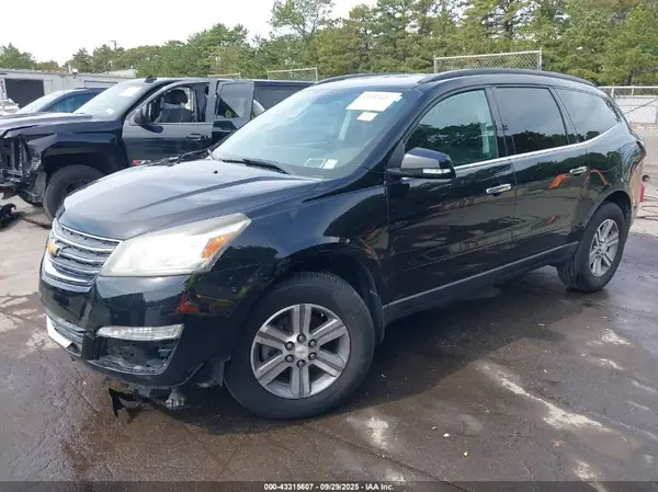 1GNKVHKD0GJ122989 2016 CHEVROLET TRAVERSE - Image 2
