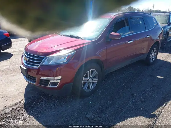 1GNKVHKD0GJ159864 2016 CHEVROLET TRAVERSE - Image 2