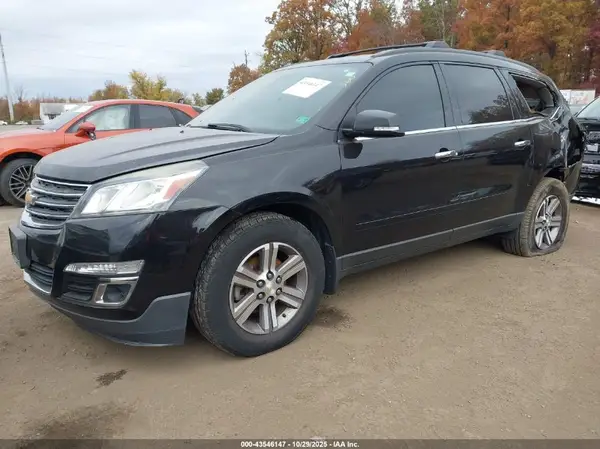 1GNKVHKD0GJ183713 2016 CHEVROLET TRAVERSE - Image 2
