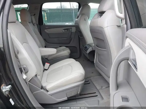 1GNKVHKD0GJ281009 2016 CHEVROLET TRAVERSE - Image 8