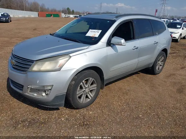 1GNKVHKD0GJ311741 2016 CHEVROLET TRAVERSE - Image 2