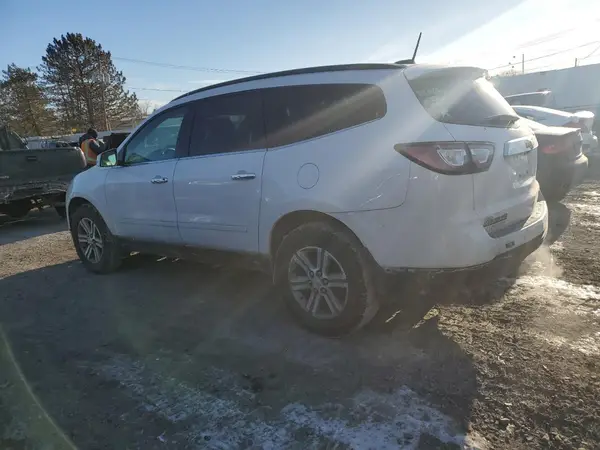 1GNKVHKD0GJ320407 2016 CHEVROLET TRAVERSE - Image 2