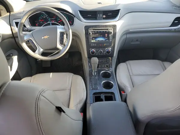 1GNKVHKD0GJ320407 2016 CHEVROLET TRAVERSE - Image 8