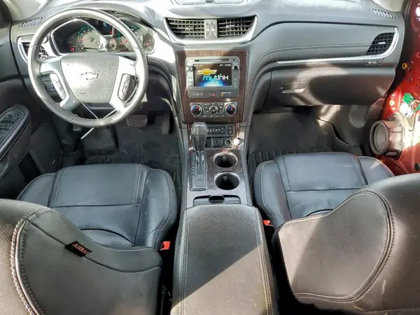 1GNKVHKD0GJ323811 2016 CHEVROLET TRAVERSE - Image 8