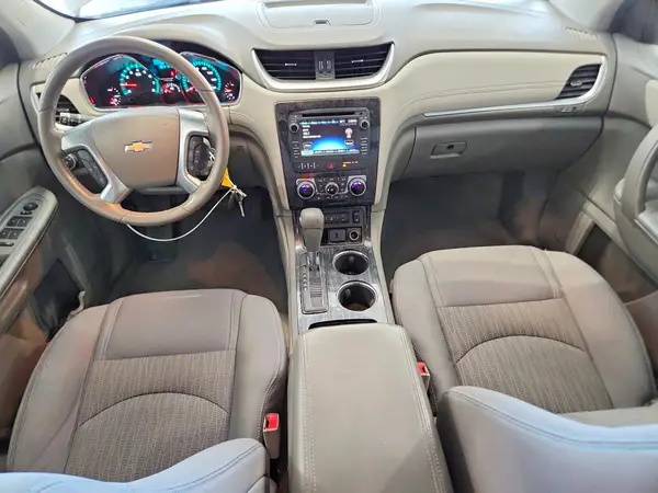 1GNKVHKD0GJ326966 2016 CHEVROLET TRAVERSE - Image 8