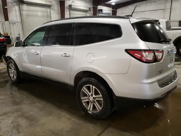 1GNKVHKD0HJ109922 2017 CHEVROLET TRAVERSE - Image 2