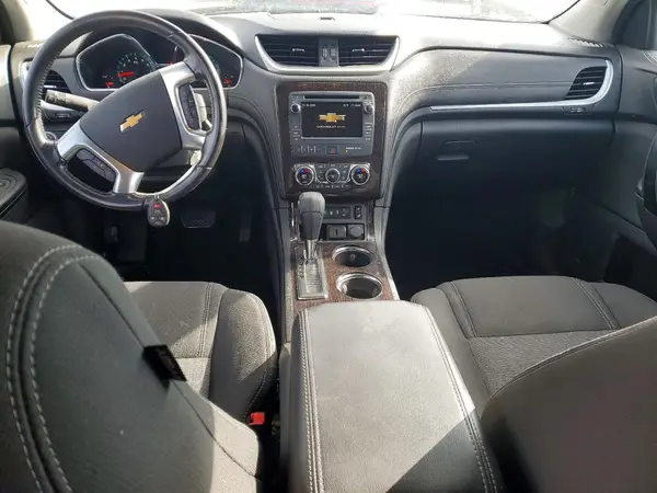 1GNKVHKD0HJ111847 2017 CHEVROLET TRAVERSE - Image 8