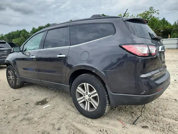 1GNKVHKD0HJ133105 2017 CHEVROLET TRAVERSE - Image 2