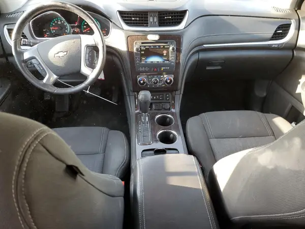 1GNKVHKD0HJ164631 2017 CHEVROLET TRAVERSE - Image 8