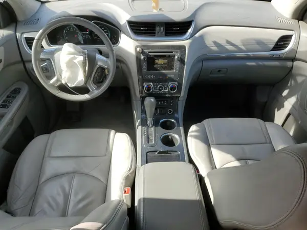 1GNKVHKD0HJ223435 2017 CHEVROLET TRAVERSE - Image 8