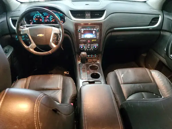 1GNKVHKD0HJ243054 2017 CHEVROLET TRAVERSE - Image 8