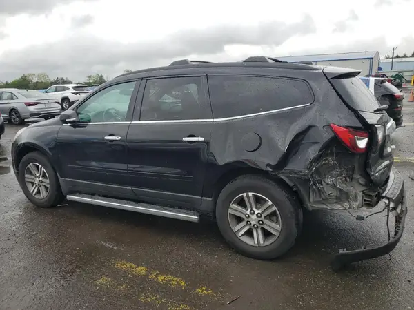 1GNKVHKD0HJ244480 2017 CHEVROLET TRAVERSE - Image 2