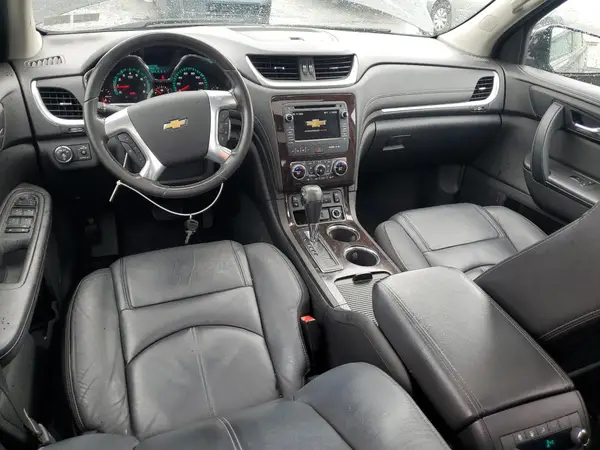 1GNKVHKD0HJ244480 2017 CHEVROLET TRAVERSE - Image 8