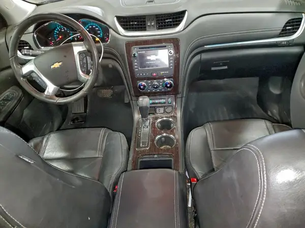 1GNKVHKD0HJ259075 2017 CHEVROLET TRAVERSE - Image 8