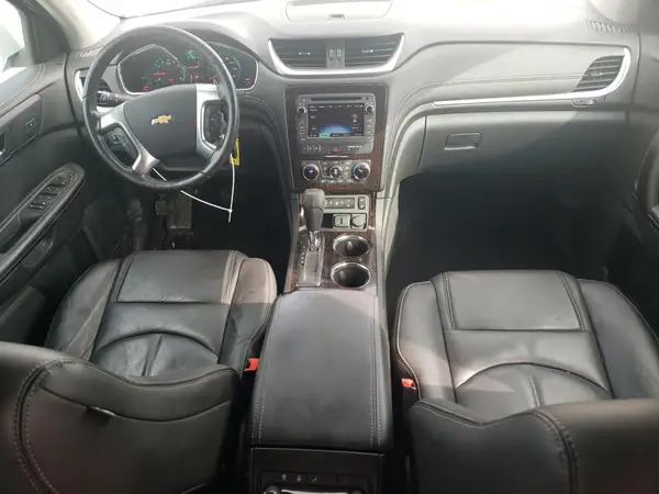 1GNKVHKD0HJ296997 2017 CHEVROLET TRAVERSE - Image 8