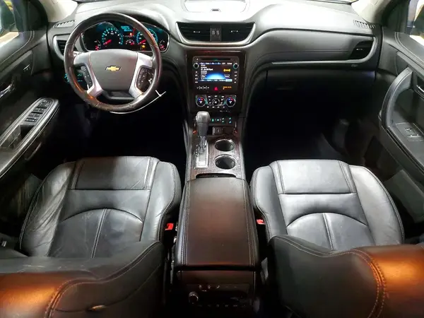 1GNKVHKD0HJ340898 2017 CHEVROLET TRAVERSE - Image 8
