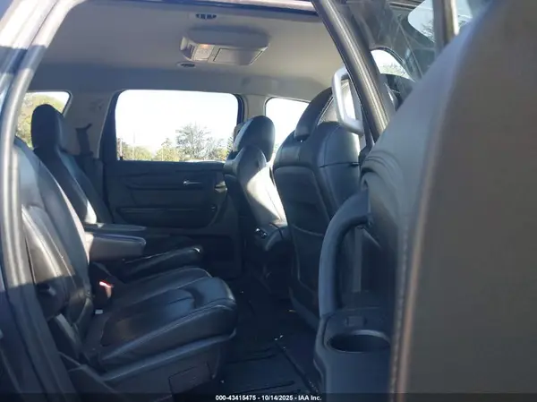1GNKVHKD1GJ259925 2016 CHEVROLET TRAVERSE - Image 8