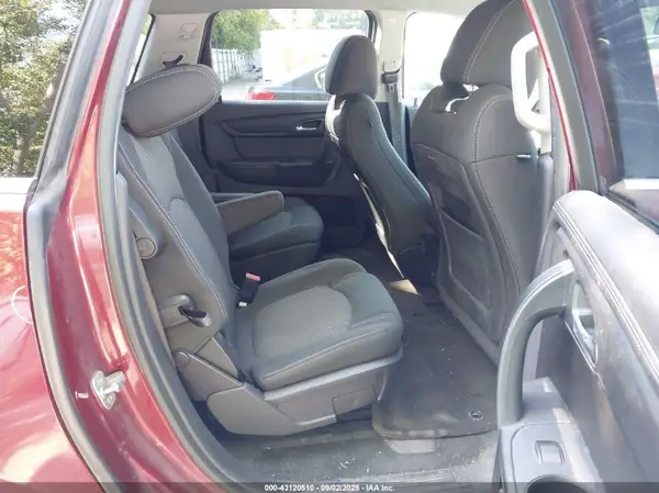 1GNKVHKD1GJ268379 2016 CHEVROLET TRAVERSE - Image 8