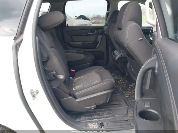 1GNKVHKD1GJ269452 2016 CHEVROLET TRAVERSE - Image 8